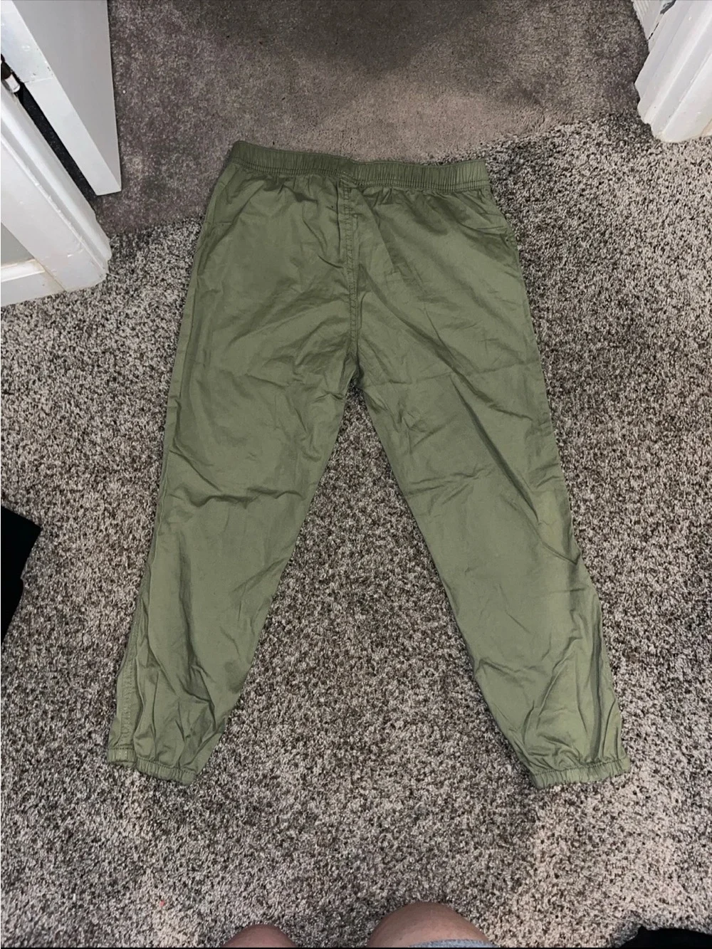 The Children's Place Olive Green Jogger Capri Pants girls size 14